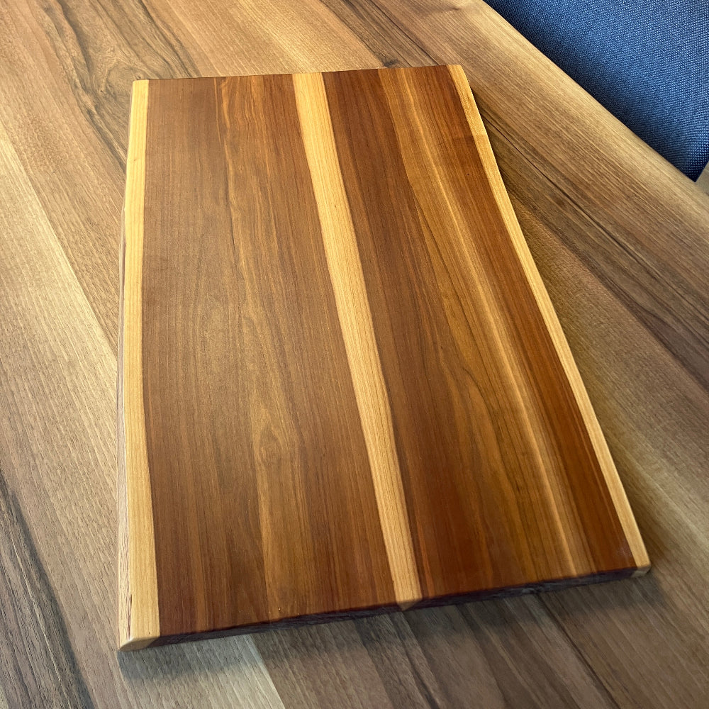 Schneidbrett Zwetschge